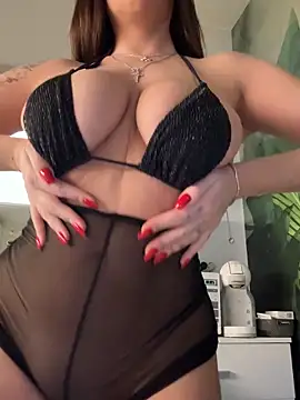 JessicaFlame online show from December 5, 2025, 2:58 pm