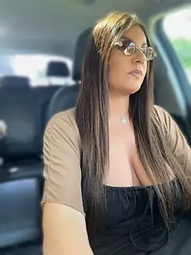 JessicaFlame online show from May 23, 2026, 1:04 pm