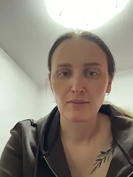 TomilaSi online show from December 13, 2025, 8:25 pm