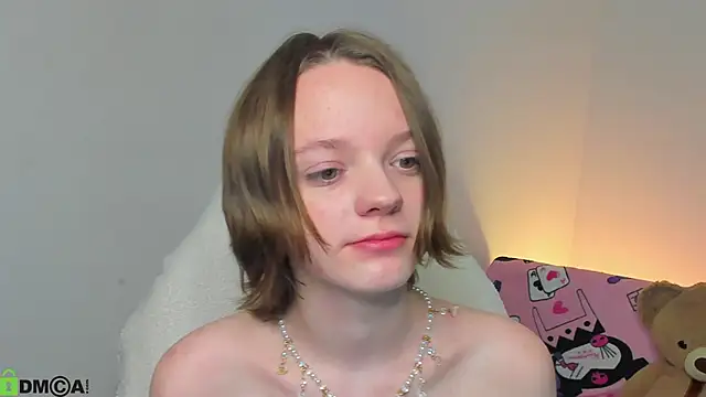 Olivia Riesz online show from June 2, 2026, 12:56 am