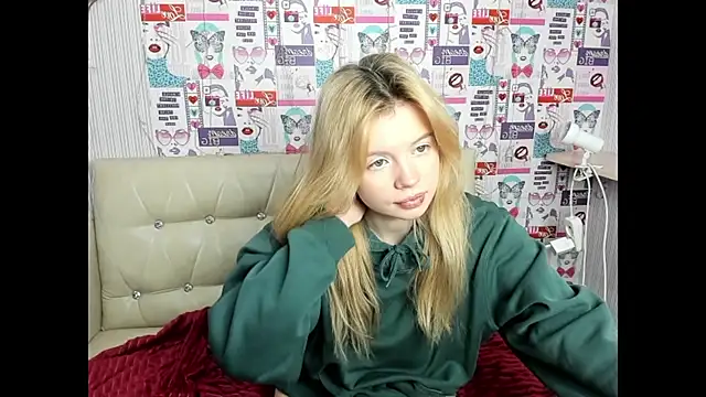 AlysaMeow online show from November 28, 2025, 11:13 am