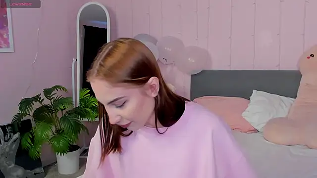 lally cute online show from March 3, 2026, 11:27 am