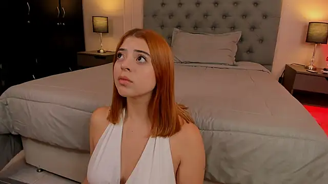 SalomeSolis online show from January 9, 2026, 7:04 pm