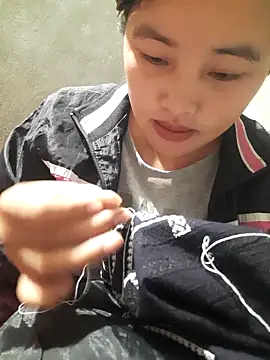 mai-mai-97 online show from November 27, 2025, 6:10 pm