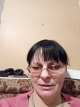 Nisanka095 online show from November 25, 2025, 5:13 pm