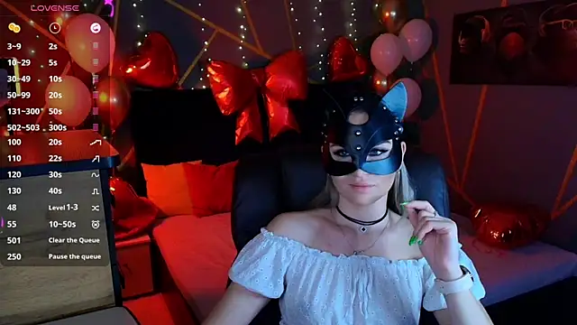  Sweet  Cat  online show from February 13, 2026, 4:03 pm