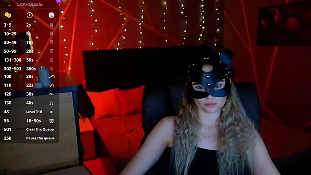 Snapshot of _Sweet__Cat_ chatting on April 30, 2026, 12:00 pm Sweet Cat online show from April 30, 2026, 12:00 pm