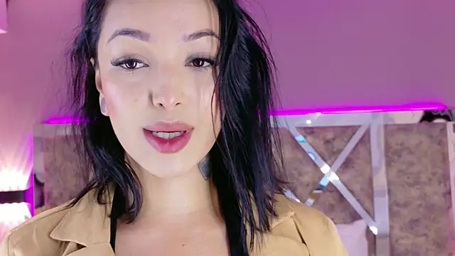 MelissaGill  online show from August 4, 2026, 10:51 am