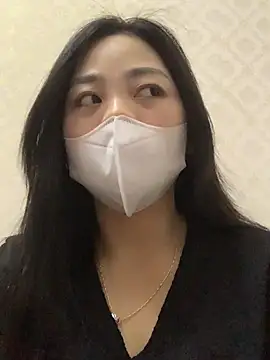 Snapshot of lana-kan chatting on March 28, 2026, 1:43 pm lana-kan online show from March 28, 2026, 1:43 pm