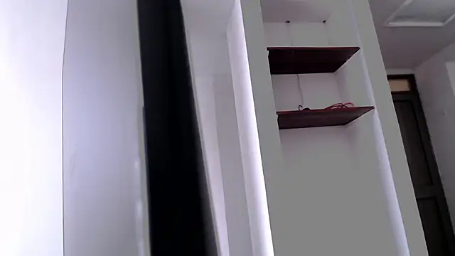 ambar25 online show from November 26, 2025, 4:08 pm