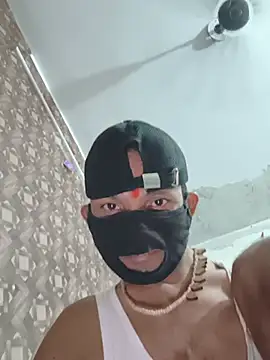 Sexy komal02 online show from July 19, 2026, 3:05 pm