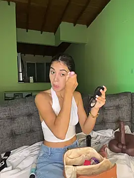 Miia moonn online show from March 24, 2026, 12:26 am