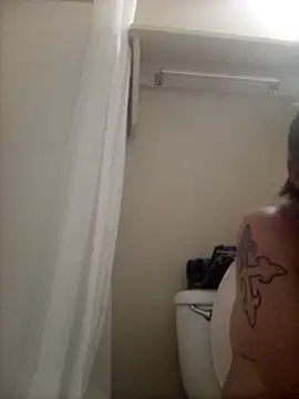 Snapshot of 25clouds chatting on April 7, 2026, 3:29 am 25clouds online show from April 7, 2026, 3:29 am