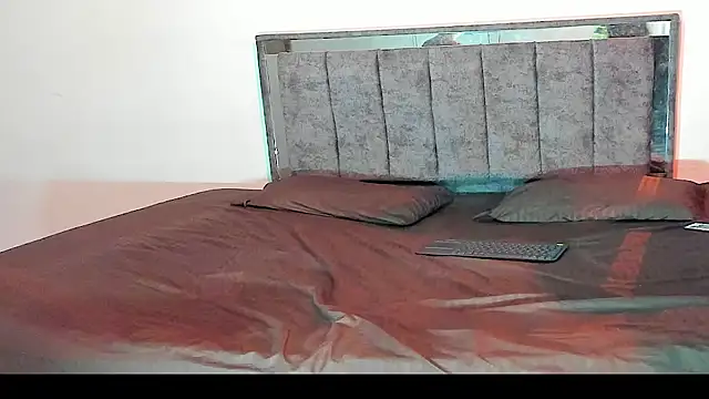 Sweet couple79 online show from November 26, 2025, 7:48 pm