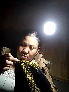 hey-bana online show from December 5, 2025, 1:09 pm