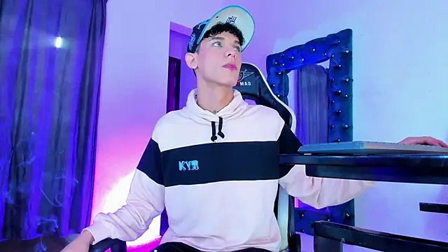 The Prince Luis online show from November 25, 2025, 2:00 am