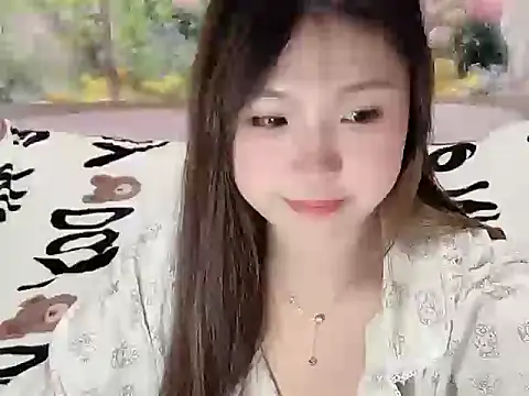 Snapshot of Poppy13 chatting on November 26, 2025, 1:01 pm Poppy13 online show from November 26, 2025, 1:01 pm