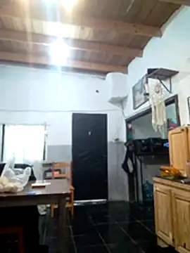 Alvarezz0202 online show from June 9, 2026, 6:41 pm