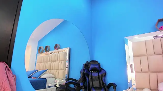 melany love0 online show from February 26, 2026, 12:48 pm