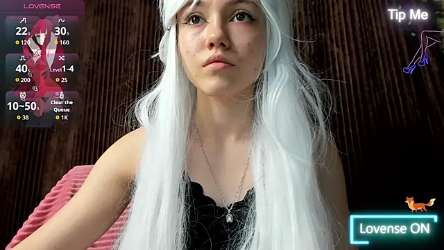 Snapshot of MissKotomissCat chatting on December 2, 2025, 7:42 pm MissKotomissCat online show from December 2, 2025, 7:42 pm