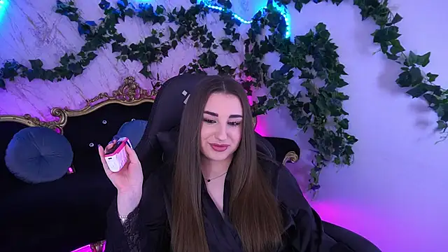 Snapshot of NaomiBaae chatting on November 29, 2025, 2:31 pm NaomiBaae online show from November 29, 2025, 2:31 pm