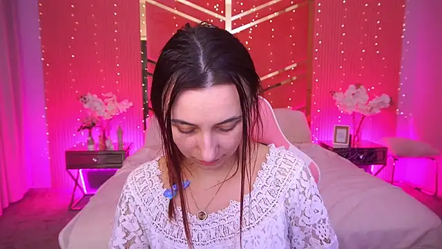 RoxieRay online show from March 24, 2026, 2:22 pm