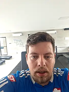 Snapshot of Leoon98 chatting on April 7, 2026, 3:34 pm Leoon98 online show from April 7, 2026, 3:34 pm