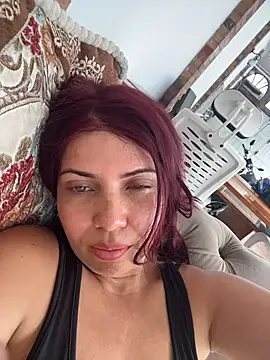 IsaSantoDomingo online show from January 5, 2026, 6:55 pm