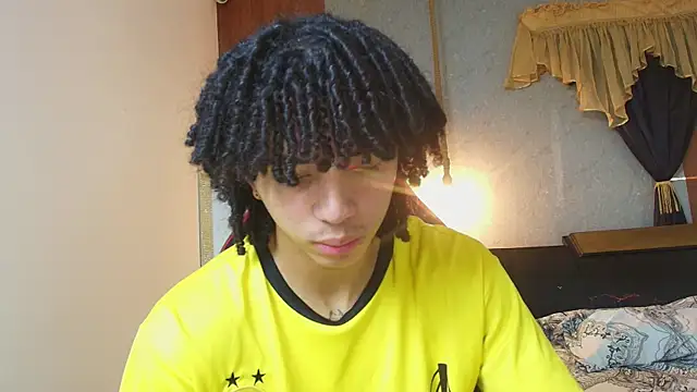 kim curlyy online show from July 10, 2026, 2:08 pm