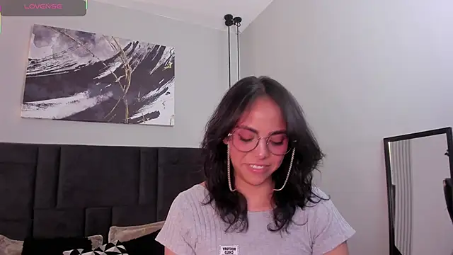 Scarlett musik online show from February 7, 2026, 4:38 am