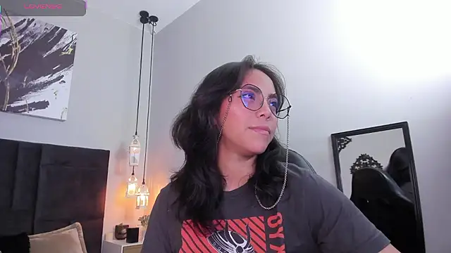 Scarlett musik online show from February 8, 2026, 4:27 am