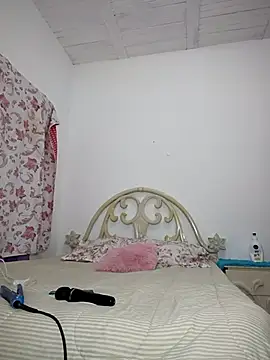 Im Kloe online show from November 28, 2025, 10:45 pm