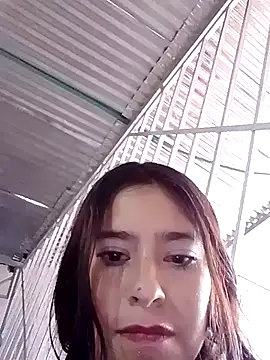 SabrinitaHot09 online show from December 1, 2025, 3:17 pm