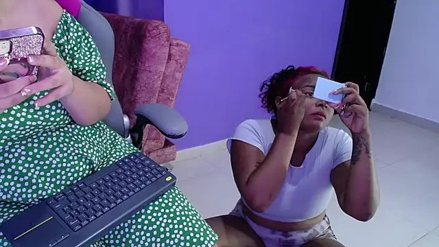 Karla Soff 19 online show from March 18, 2026, 8:01 pm