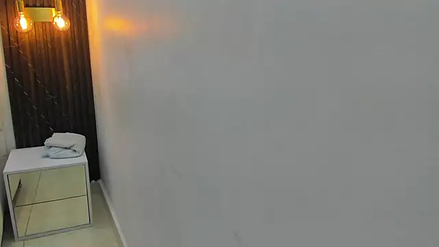 Snapshot of _stormy_kox chatting on January 7, 2026, 2:25 am stormy kox online show from January 7, 2026, 2:25 am