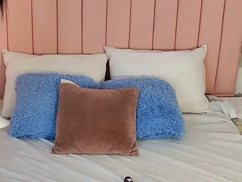 LindseyCoxx online show from March 4, 2026, 1:33 am