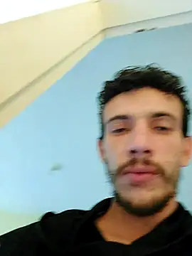 Snapshot of Surf_boy8 chatting on December 2, 2025, 7:53 pm Surf boy8 online show from December 2, 2025, 7:53 pm