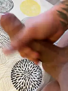 Emir4215 online show from February 18, 2026, 2:13 pm