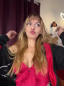   PrettyWoman   online show from November 30, 2025, 11:31 pm