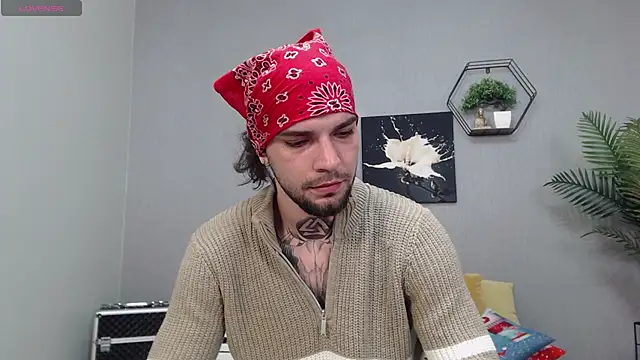 KaneHunter online show from April 5, 2026, 7:44 pm