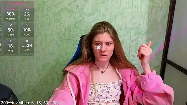 Snapshot of Adell_Love chatting on December 3, 2025, 5:00 pm Adell Love online show from December 3, 2025, 5:00 pm