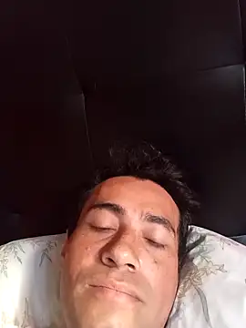 zeusdiosd online show from December 18, 2025, 1:06 pm