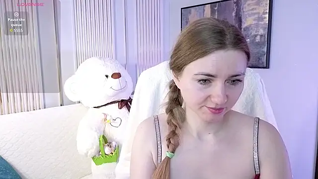 SofiAngela online show from April 9, 2026, 1:05 am