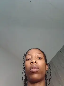 MsParisSmith online show from March 19, 2026, 7:18 pm