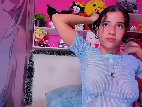 peachrouge online show from December 13, 2025, 10:04 pm