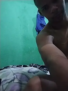 Snapshot of Apolo696 chatting on November 30, 2025, 7:01 am Apolo696 online show from November 30, 2025, 7:01 am