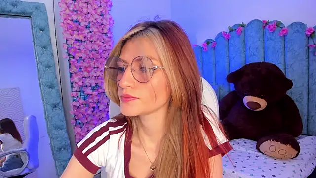 Ash 20  online show from November 28, 2025, 2:09 pm