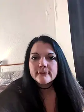 Hot ScotchXX online show from December 3, 2025, 11:19 am