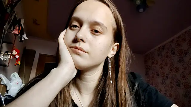 SophieHazely online show from December 16, 2025, 6:07 am