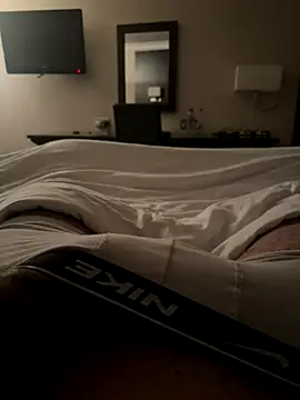 Apolo69  online show from November 27, 2025, 4:53 pm